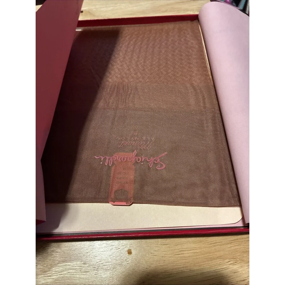 Vtg 1960s Elsa Schiaparelli Nylon Stockings 2 Pr Sz 9 Ginger Peachy Deadstock